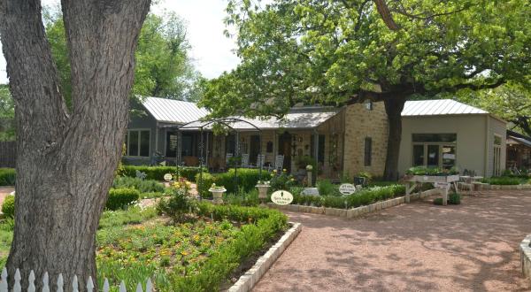 Spend The Night At This Relaxing Herb Farm Near Austin For An Unforgettable Experience
