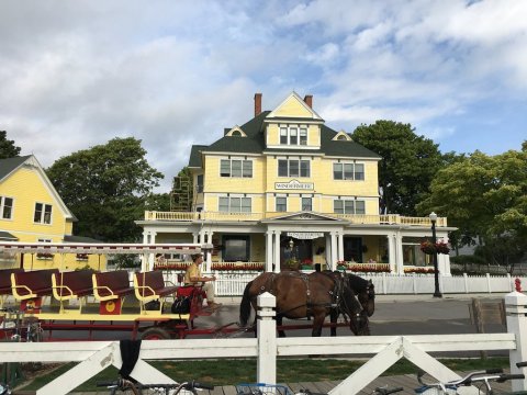 The Historic Hotel In Michigan Where You Can Disconnect And Relax
