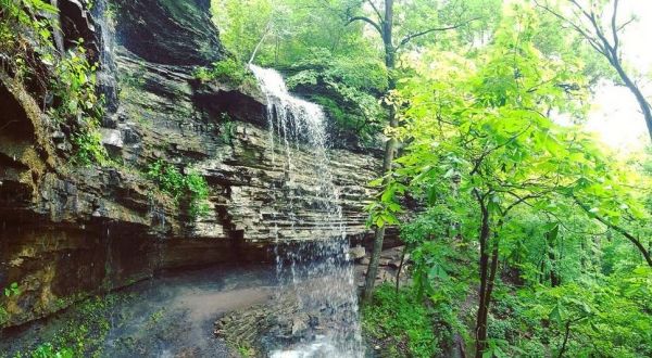 Walk Behind A Waterfall In Arkansas For A Truly Once In A Lifetime Experience