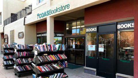 The Largest Discount Bookstore In New Mexico Has More Than 500,000 Books