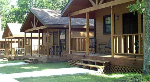 These Lakeside Cabin Rentals In Oklahoma Are Perfect For A Weekend Getaway