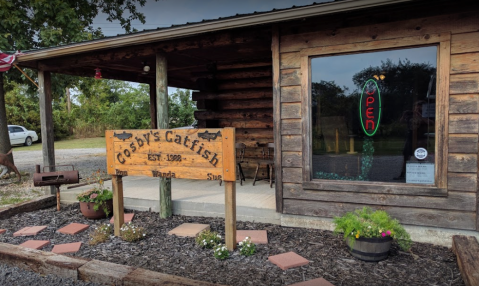 Feast On All You Can Eat Fried Catfish At This Hidden Dining Gem In Oklahoma