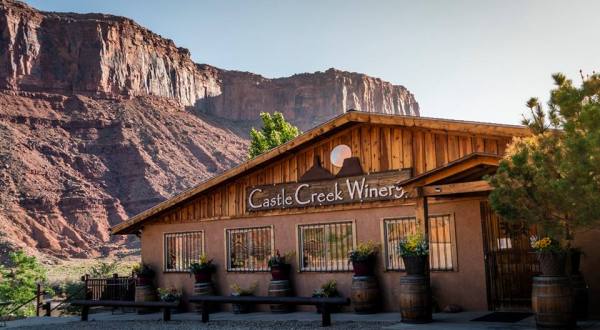 There’s An Award-Winning Winery Right Here In Utah And You’ll Want To Try A Tasting