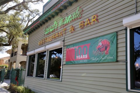 8 Positively Intoxicating Restaurants In New Orleans To Fill Up On BBQ Shrimp