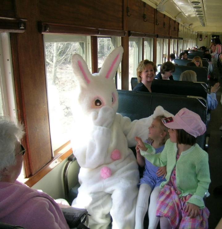spring train rides in Connecticut