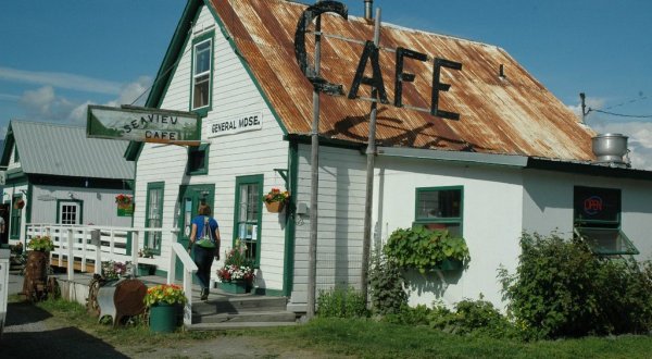 The Charming Small Town In Alaska That Is The Defintion Of A Hidden Gem
