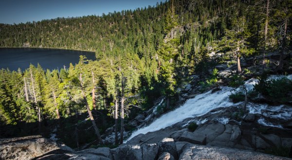 This 1.5-Mile Hike In Northern California Takes You To The Most Impressive 200-Foot Waterfall