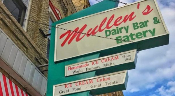 The Milkshakes From This Marvelous Wisconsin Sweet Shop Are Almost Too Wonderful To Be Real
