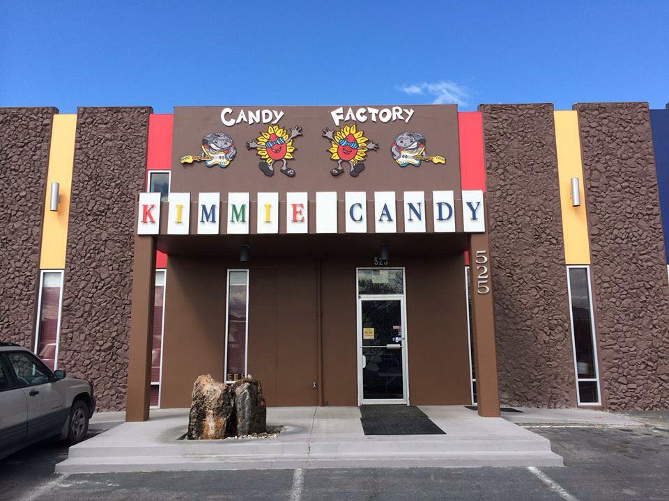Kimmie Candy Factory Tours