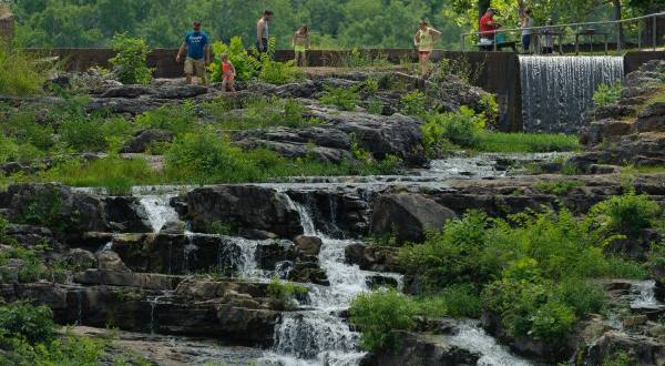 Arkansas’ First Resort Is Still A Treasured Trip The Whole Family Will Love