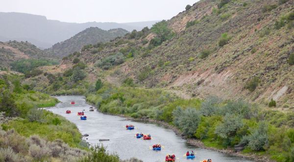 Paddle Into Spring On This Remarkable Raft Wine Tour In New Mexico