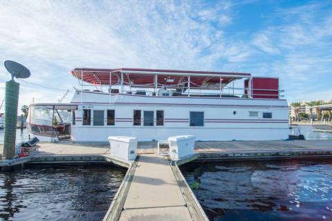 Spend The Night On The Water In This Wonderfully Cool Houseboat In Florida
