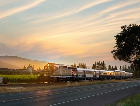 There's A Murder Mystery Wine Train In Northern California And It's A Killer Time