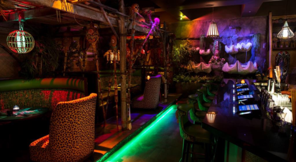 This Hawaiian-Themed Restaurant In Nevada Will Transport You Straight To The Islands