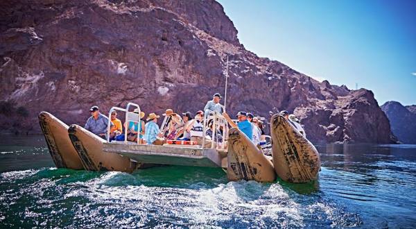 This Boat Tour Through A Canyon In Nevada Is A Jaw-Dropping Adventure You’ll Never Forget