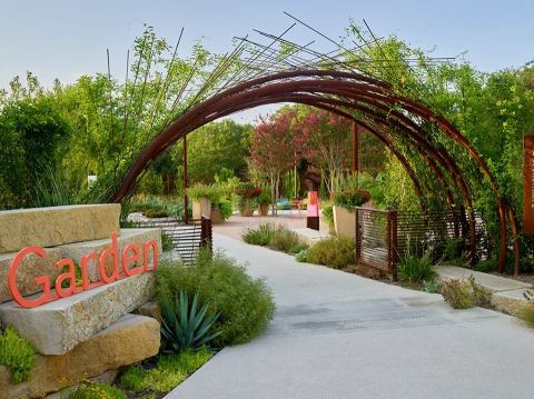 This Beautiful 38-Acre Botanical Garden Near Austin Is A Sight To Be Seen