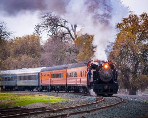 This 4-Day Train Tour In Northern California Is A Grand Adventure You'll Remember For Years To Come