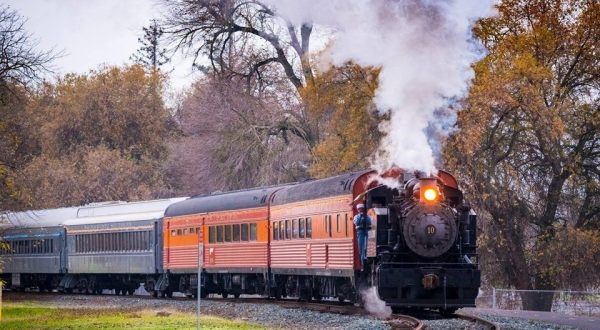This 4-Day Train Tour In Northern California Is A Grand Adventure You’ll Remember For Years To Come