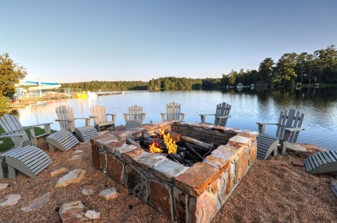 7 Campgrounds In Mississippi With Sandy Beaches For Plenty Of Fun In The Sun