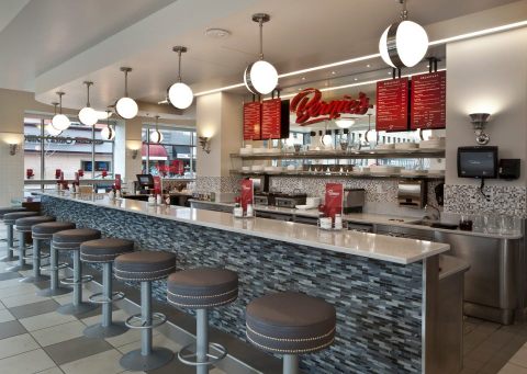 There's A 50s-Style Diner At This Fancy Hotel In Montana, And It's Amazing