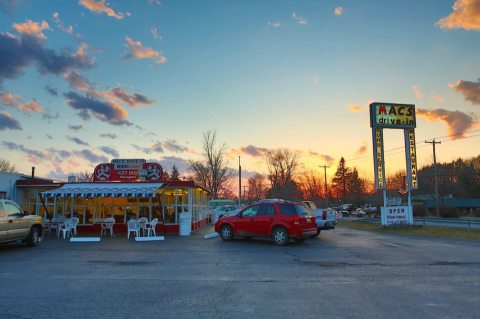 The Burgers And Root Beer From This Middle-Of-Nowhere Drive-In Are Worth The Trip From Buffalo