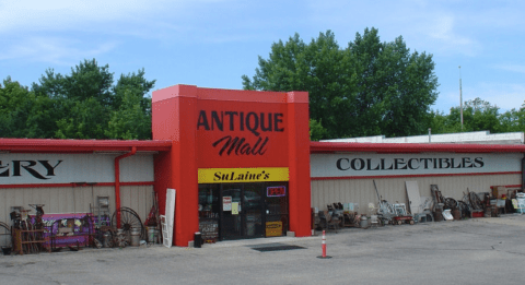 This Little Known Antique Mall In Minnesota Has More Than 14,000 Square Feet Of Treasures