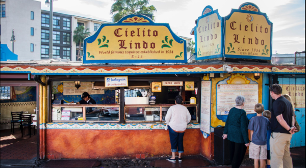 This Ramshackle Eatery Hiding In Southern California Serves The Best Mexican Food Around