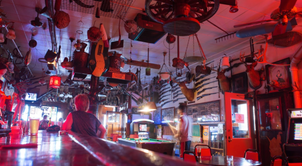 The Museum Bar In Michigan Where You’ll Find Floor-To-Ceiling Fun