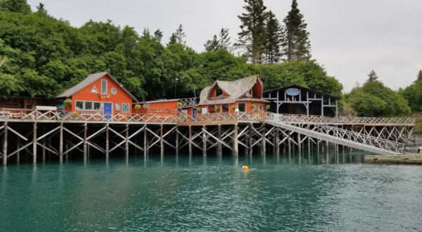 This Tiny Island Restaurant Is One Of Alaska’s Best Kept Secrets