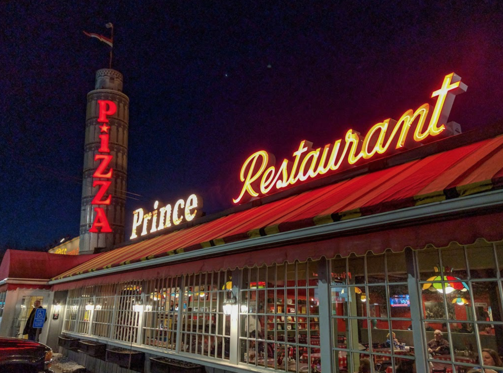 This Pizza Buffet At Prince Pizzeria In Massachusetts