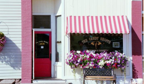 The Best Little Known Candy Shop And Bakery In Wisconsin Will Make Your Sweet Tooth Go Crazy