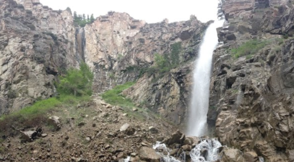 The Hike To This Little-Known Wyoming Waterfall Is Short And Sweet