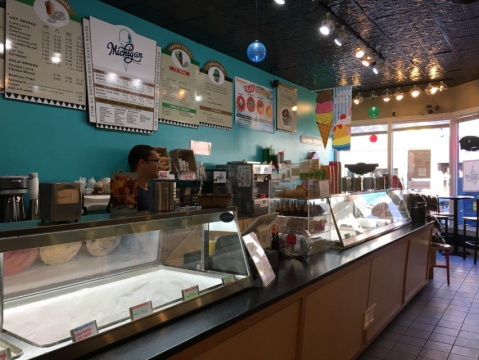 This Ice Cream Shop Near Detroit Has Over 30 Flavors And You'll Want To Try Them All