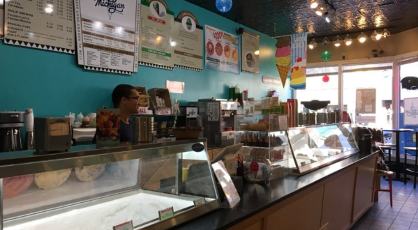 This Ice Cream Shop Near Detroit Has Over 30 Flavors And You’ll Want To Try Them All
