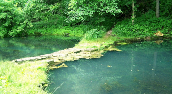 There’s An Emerald Springs Hiding In Iowa That’s Too Beautiful For Words