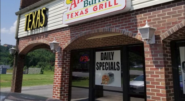 Build Your Own Tex Mex Burritos At Amigos Burritos Texas Grill In Alabama
