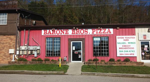 This Unassuming Roadside Pizza Joint In West Virginia Is A Delicious Hidden Gem