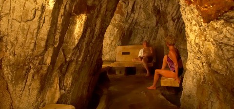 This Colorado Cave Spa Is Worth A Trip From Any Corner Of The State