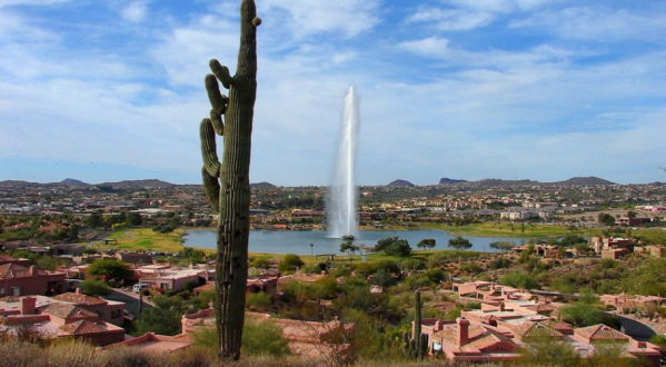 This Arizona Fountain Is The Coolest Thing You’ll Ever See For Free