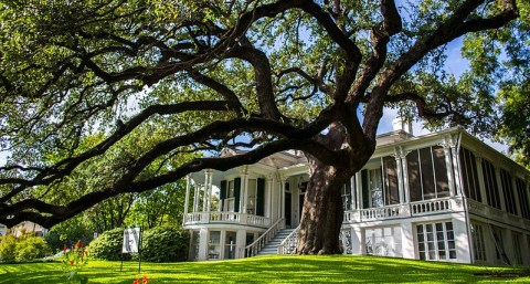 8 Photos Of Austin's Historic District That Will Have You Longing For The Good Old Days