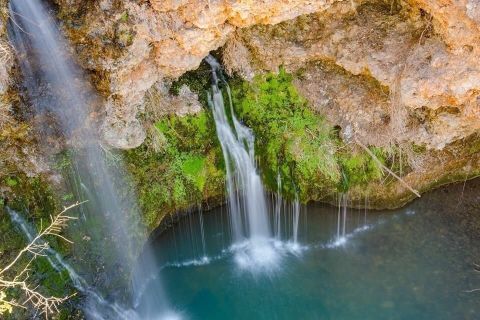 This Easy Breezy Waterfall Hike In Oklahoma Is A Must-Do For Nature Lovers