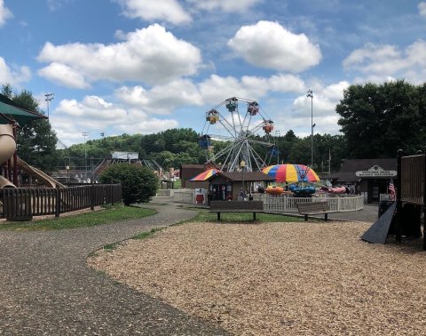 The Best Small Town Park In The Midwest Is Right Here In Ohio And You'll Want To Bring Your Whole Family
