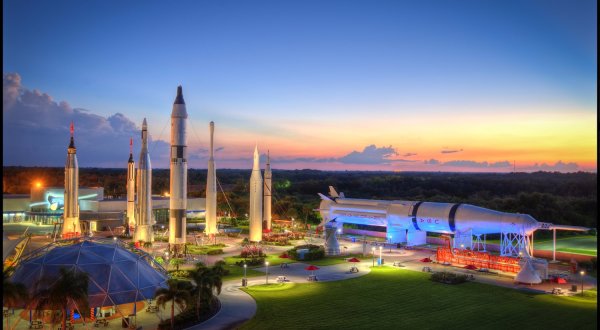 You’ve Never Experienced Anything Like This Incredible Rocket Garden In Florida