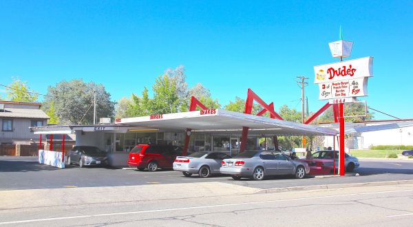 The Old Fashioned Drive-In Restaurant In Northern California That Hasn’t Changed In Decades