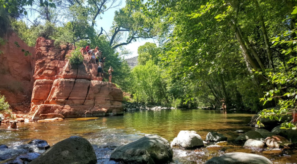 Most People Don’t Know There’s A Fountain Of Youth Hiding Deep In Arizona’s Woods