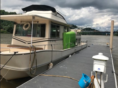 Get Away From It All With A Stay In This Incredible Pittsburgh Houseboat