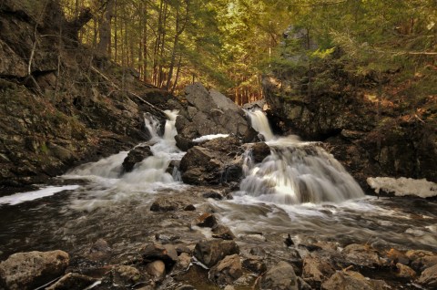 The Hike To This Little-Known Massachusetts Waterfall Is Short And Sweet