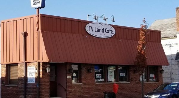 This TV-Themed Cafe In New Jersey Is A Delightful Dining Destination
