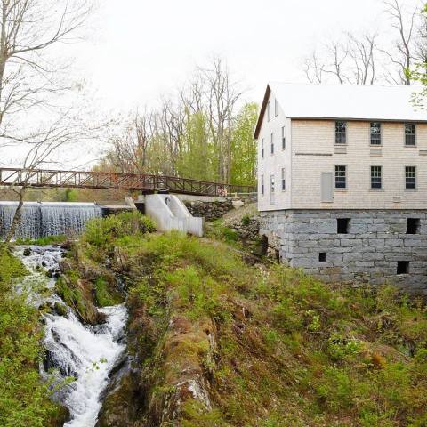 This Charming Maine Restaurant Is Steps Away From A Little-Known Waterfall
