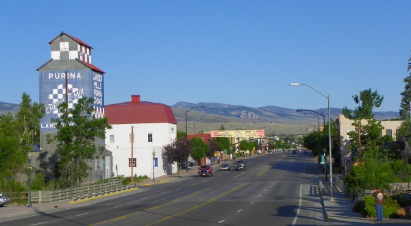 Wyoming’s Friendliest Small Town, Lander, Is Sure To Put A Smile On Your Face